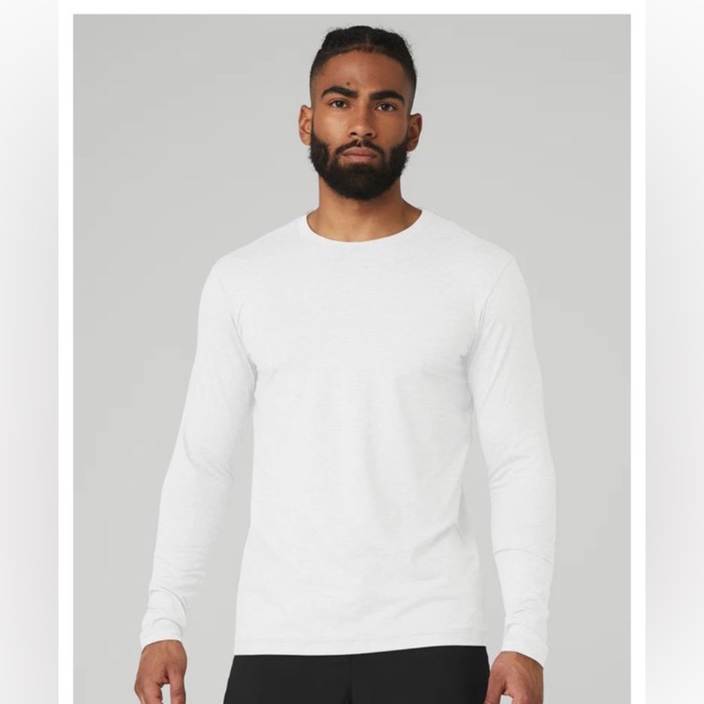 Alo Conquer Reform Crewneck Long Sleeve White